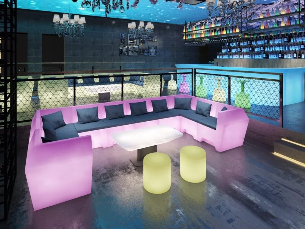 Crystal Mirror Table Lounge