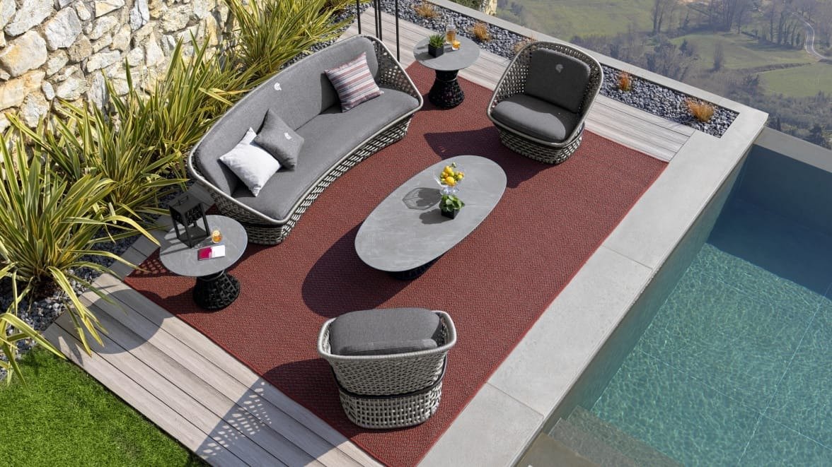 Modern Terrace & Poolside Lounge Suite